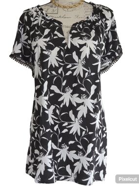 NWOT Angels Floral Blouse.